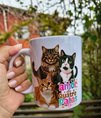 CANECAS PERSONALIZADAS P/ PRESENTES OU SE PRESENTEAR - FAZEMOS SEU TEMA
