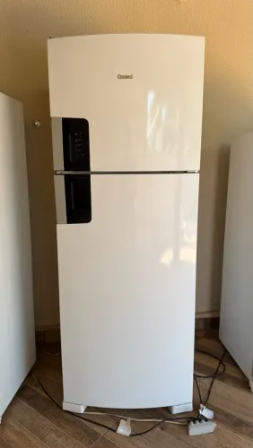 VENDO GELADEIRA CONSUL FROST FREE - 451 LITROS