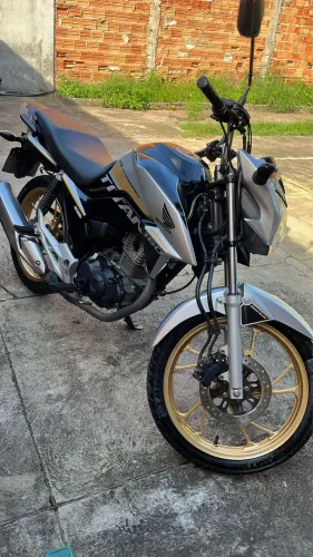 Vendo Titan 160 - 2019 edição aniversário