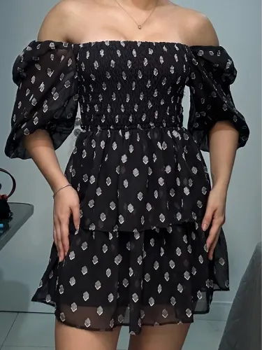 Vestido manga bufante preto