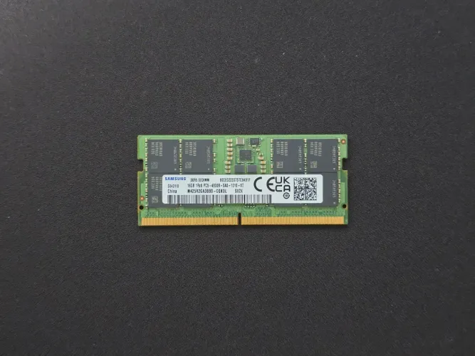 Memória RAM 16gb DDR5 4800MHz SODIMM<br><br>1Rx8 PC5-4800B-SA0-1010-XT M425R2GA3BB0-CQK0L SX2X