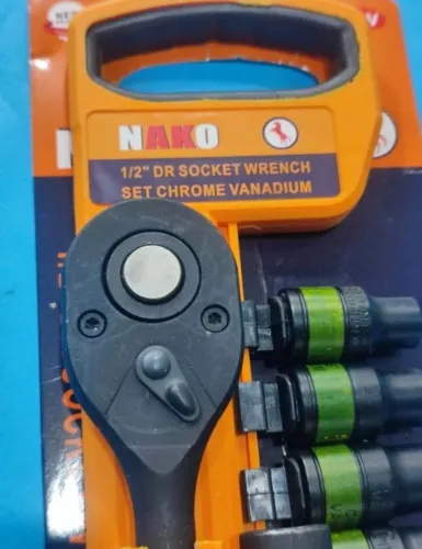 Kit de Chaves 12 Peças Catraca e Soquete Ideal 1/2