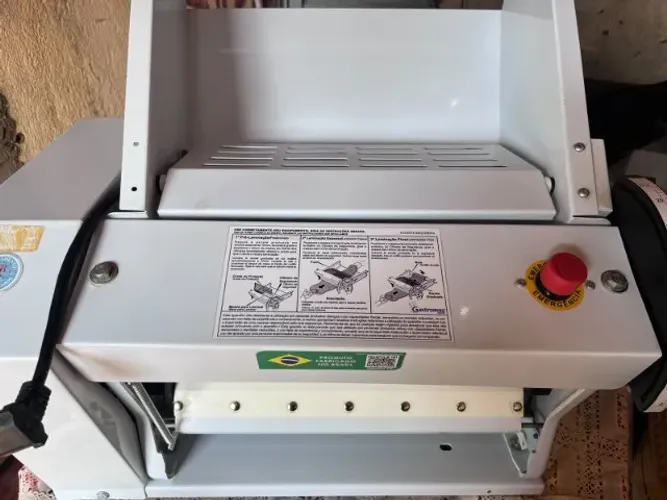 Vendo Cilindro Industrial Gastromaq usado poucas vezes bem conservado.