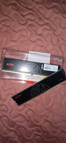 Memória RAM XPG Hunter 8GB DDR4 2666 MHz CL16