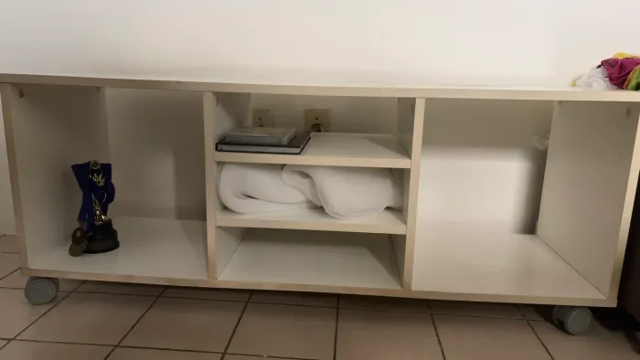 Rack branco em excelente estado 