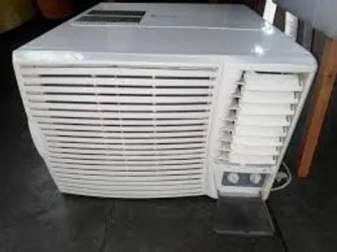 ar condicionado 12 mil e 110v semi novo