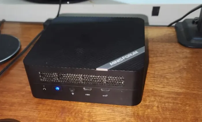 Mini PC Minis Forum Ryzen 7 
