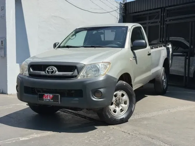 Toyota Hilux CS D4-d 4X4 2.5 16V 102cv TB Dies. 2011