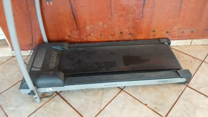 Esteira ergometrica Caloi eletrica