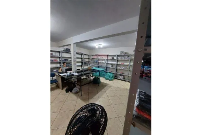 Casa/Ponto Comercial - 300m² - Excelente localização no bairro Republica