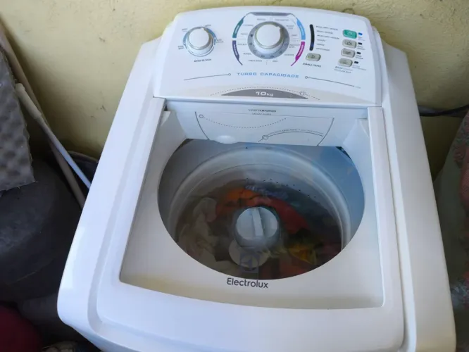 Máquina de lavar Eletrolux 10Kg