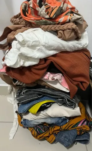 Lote de 24 peças pra brechó