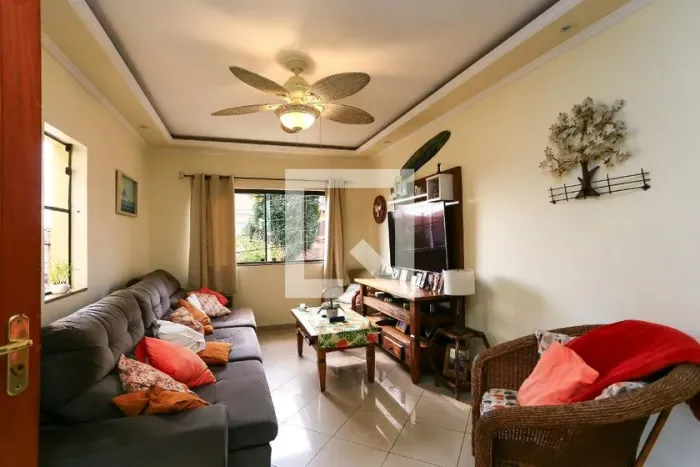 Casa à Venda - Vila Sônia, 3 Quartos, 210 m2