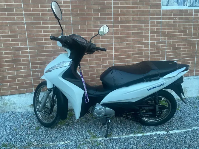 Vendo biz 110 ano 2021 único dono