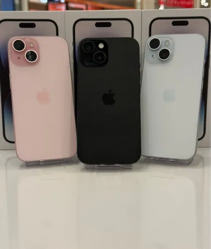 iPhone 15 128GB