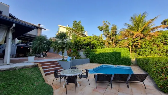 Casa 4 Suítes à Venda - Condomínio Vila Verde, Jardim Conceição, Campinas, SP.