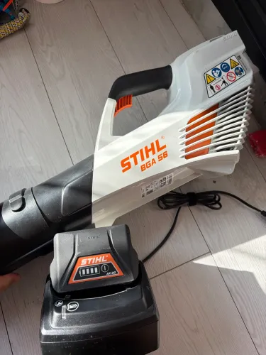 Soprador a bateria STIHL BGA 56+ Bateria + Carregador