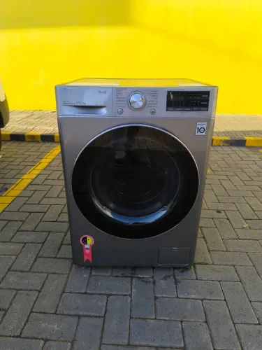 LAVA E SECA LG11KG INOX QUASE SEMI NOVA PRONTA ENTREGA