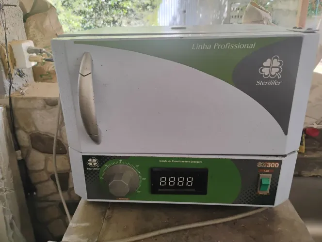 Estufa esterilizadora Sterelifer SX 300
