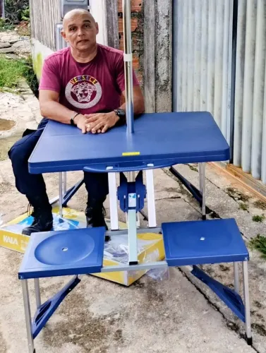 Mesa Maleta Dobrável Com Banquetas Para Adultos 