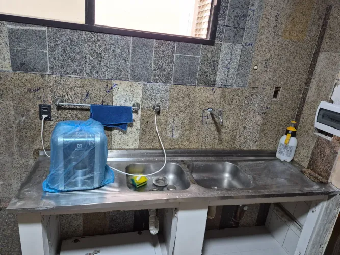 Pia de cozinha inox duas cubas