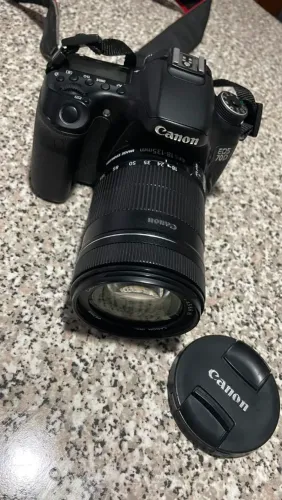 Canon EOS 80D + EF-S 18-135mm Nano USM + EF 70-300mm IS USM