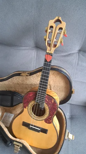CAVAQUINHO ARIASS LUTHIER 1995 - RELÍQUIA -