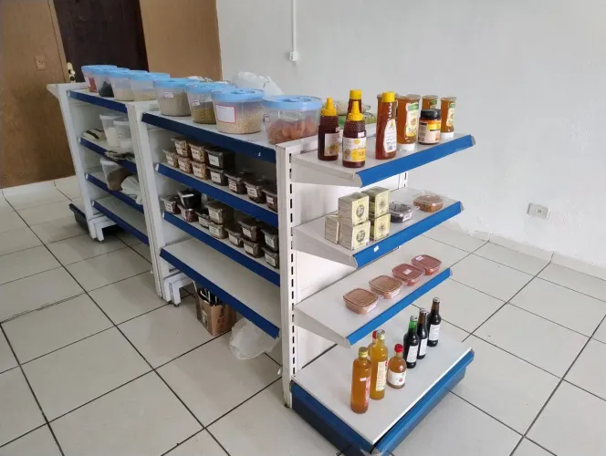 Balcão para loja farmácia