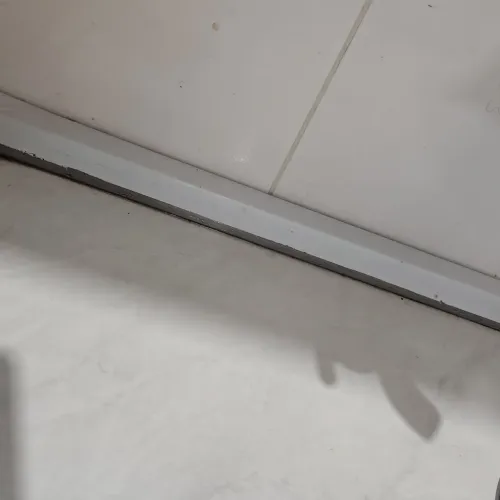 Vendo tampo de pia em marmorite branco