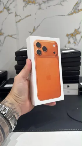 iPhone 17 Pro Max 256 gb LACRADO
