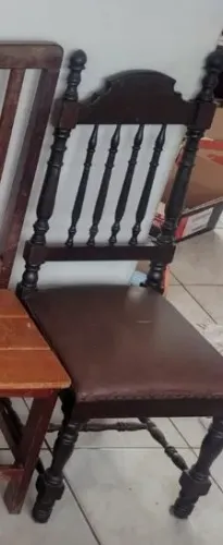 Relíquia - Cadeira (antiquário)