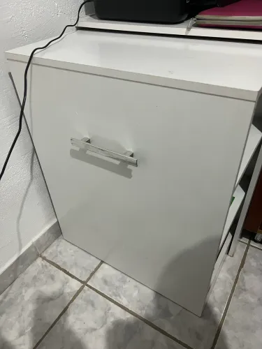 Mesa escrivaninha dobrável / escritório