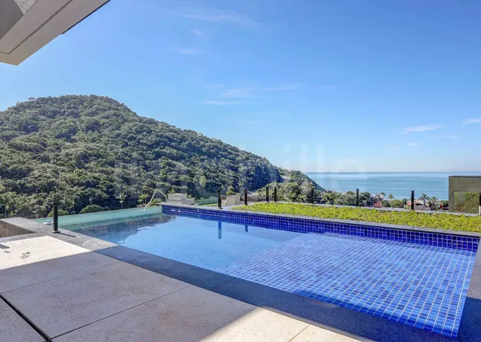 Casa no Condominio Green Ocean em Balneario Camboriú.