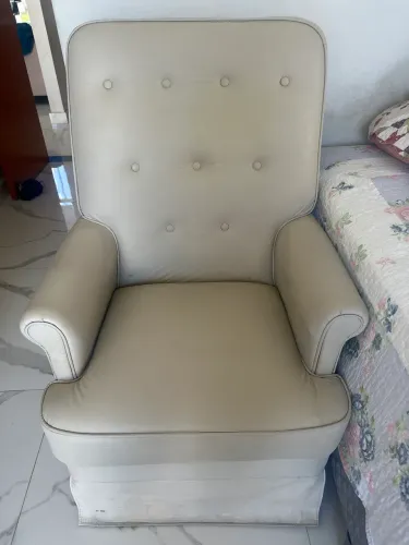 Poltrona de amamentação 