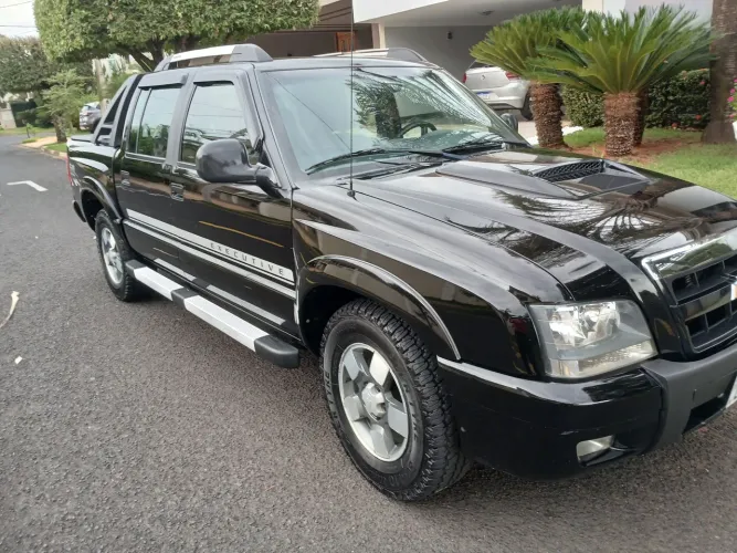 Chevrolet S10 P-up Executive 2.4 MPFI F.power CD 2011