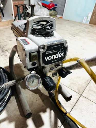 MÁQUINA DE PINTURA AIRLESS VONDER MPA 120