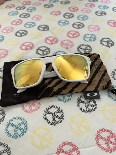 ORIGINAL Oakley Holbrook, Shaun White Gold Series Polished White 24K