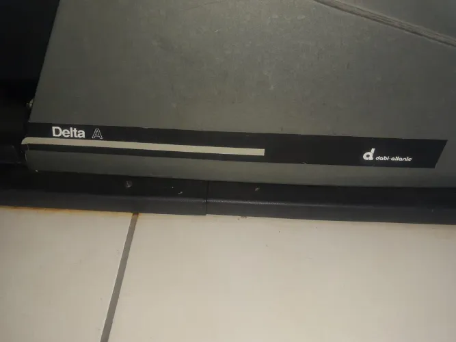 Cadeira Dabi Atlante Delta A 
