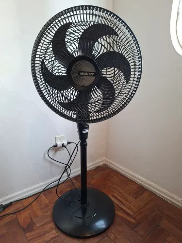 Ventilador de Coluna Mallory Delfos Ts 127v
