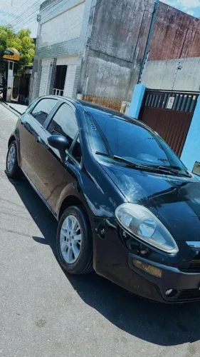 Fiat Punto Attractive 1.4 Fire Flex 8V 5P 2014