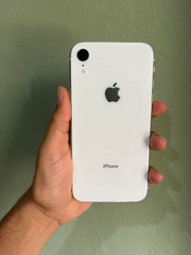 iPhone XR - 128gb