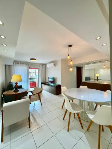 Apto mobiliado com 105 M2 sendo 3 quartos+DCE na Jatiúca