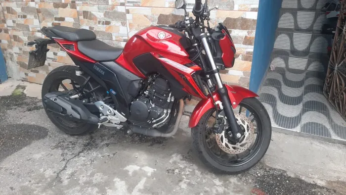 Fazer 250 2025