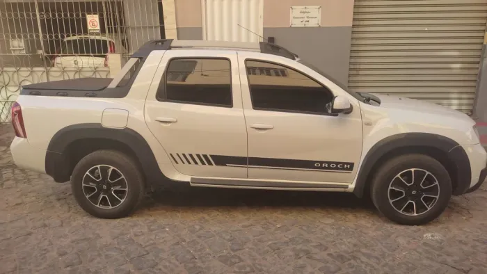 Renault Duster Oroch Dyna. 2.0 Hi-flex 16V Aut. 2020