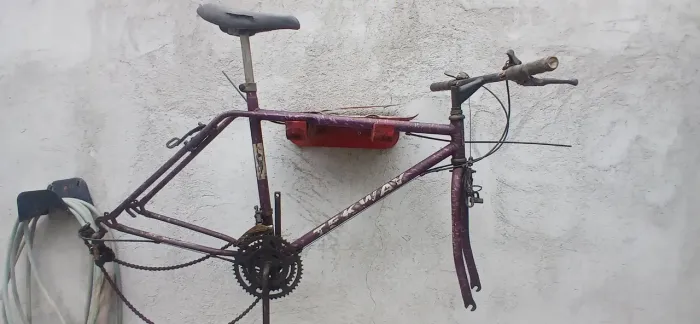 Quadro de bicicleta aro 26 antigo 