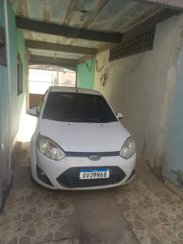 Ford Fiesta S 1.0 8V Flex 5P 2014