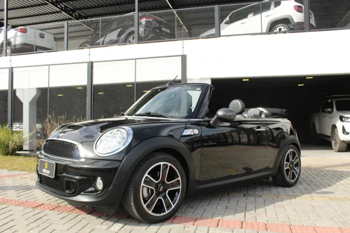 Mini Cooper Cabrio S 1.6 Aut. 2014