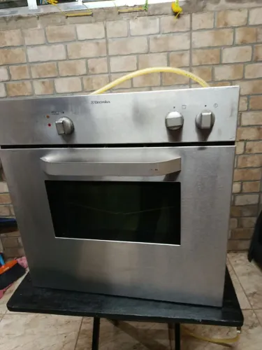 forno ELETROLUX a gás usado
