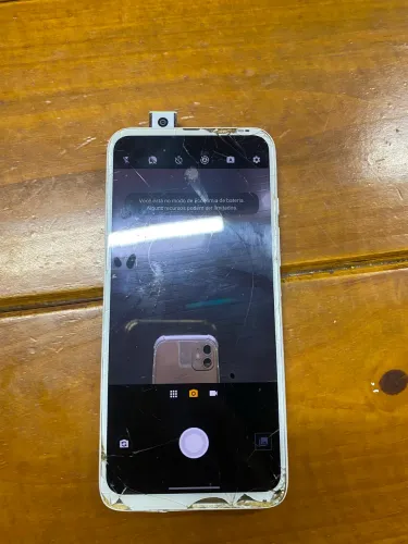 MOTO ONE FUSION +
