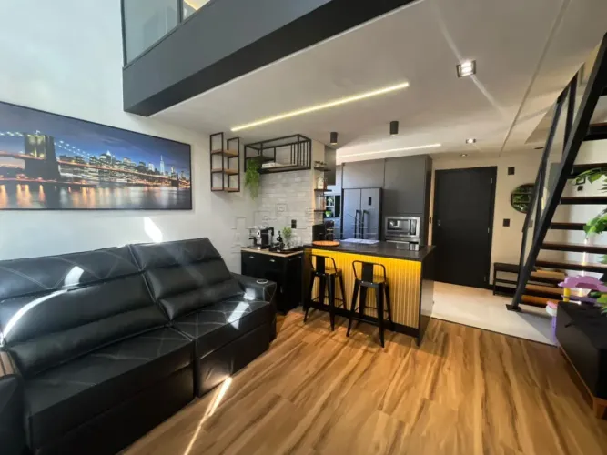 Apartamento tipo loft/duplex no edifício Soho